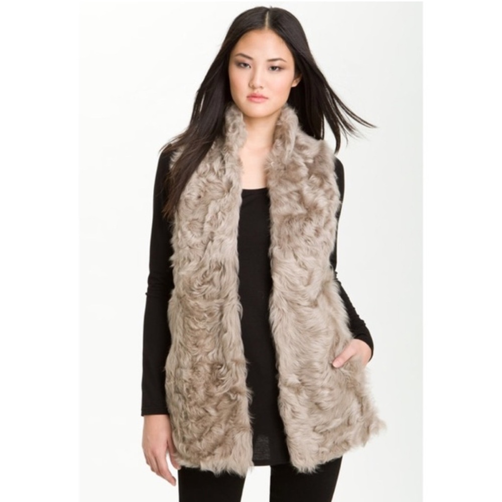 Zara Real Fur Vest in Beige - Picture 1 of 8